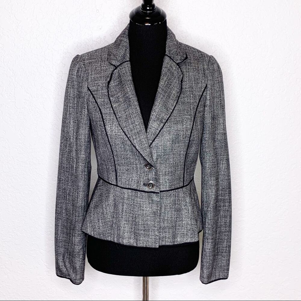WHBM black white tweed peplum bottom button front blazer size 4